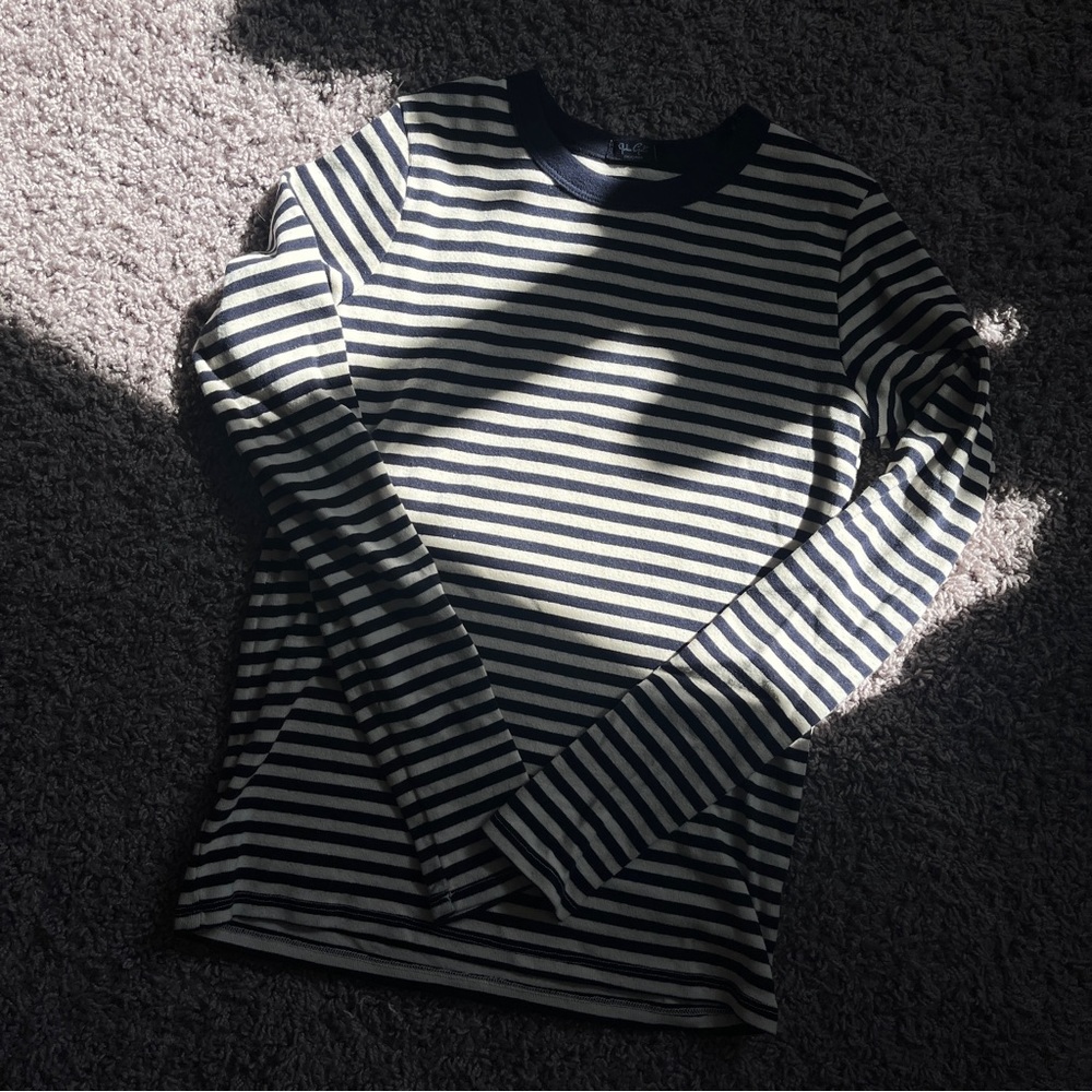 Brandy Melville Long sleeve Top